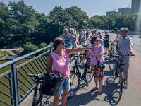 Info-Stop auf der Tormin-Brücke über den Aasee  Info-Stop auf der Tormin-Brücke über den Aasee : 2020.45 Jahre, Deutschland, Europa, Europe, Germany, Heidemarie Osterbuhr geb. Lampsat, Klassentreffen, Münster, Nordrhein-Westfalen