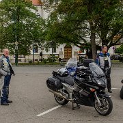 Trinkpause mit Motorschaden in Netolice : !Moped-Touren, 2017.4-Laender, 2017.4-Länder, Europa, Europe, Moped-Touren, Netolice, Tschechien