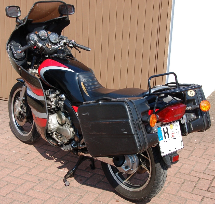 Yamaha XJ900