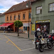 Trinkpause in Netolice : !Moped-Touren, 2017.4-Laender, 2017.4-Länder, Europa, Europe, Max-Planck-Schule, Moped-Touren, Netolice, Tschechien, Ulrich Kossack