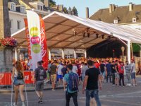 Abendessen mit Public Viewing in Malmedy : 2018.Ardennen, Belgien, Europa, Europe, MRD